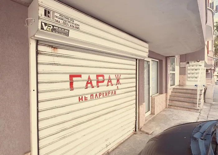 Daire Desire Luxury Apartment - City Center & Sea Garden