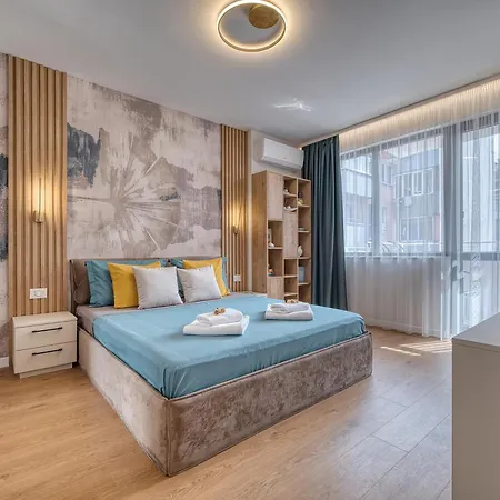 Desire Luxury Apartment With Private Garage In Central Varna Daire Varna