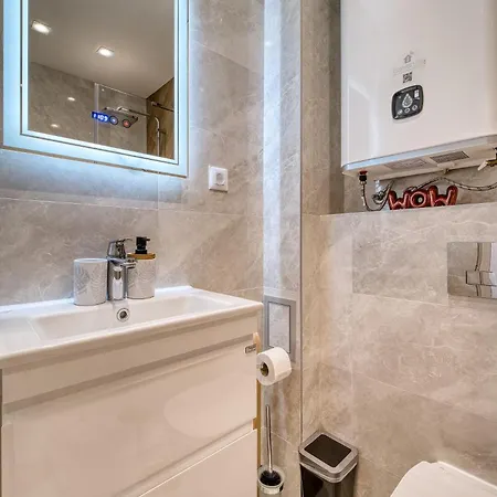 Desire Luxury With Private Garage In Appartamento *